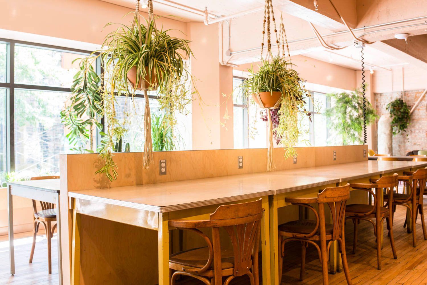 Café Parvis